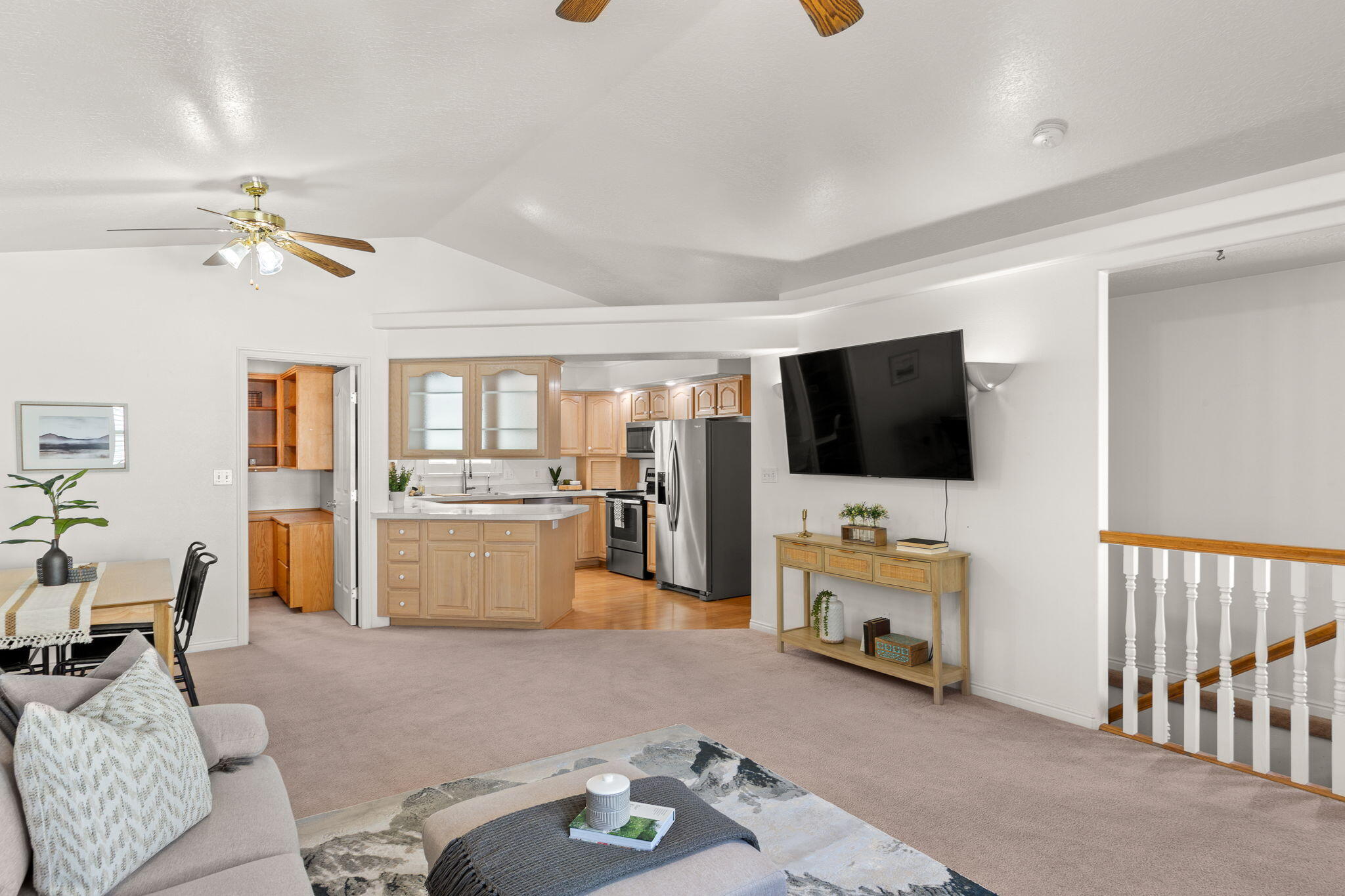 KINGS ROW ESTATES - Residential