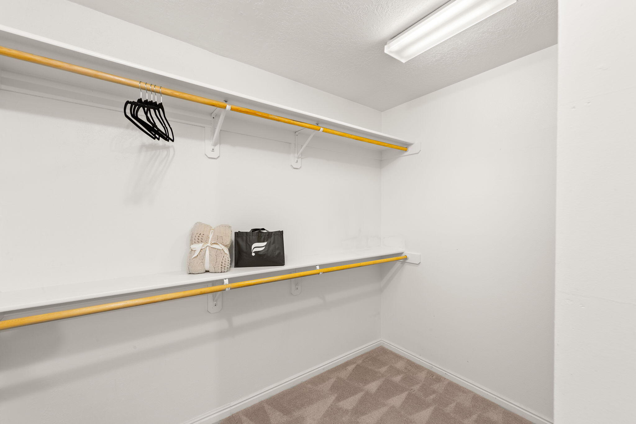 KINGS ROW ESTATES - Residential