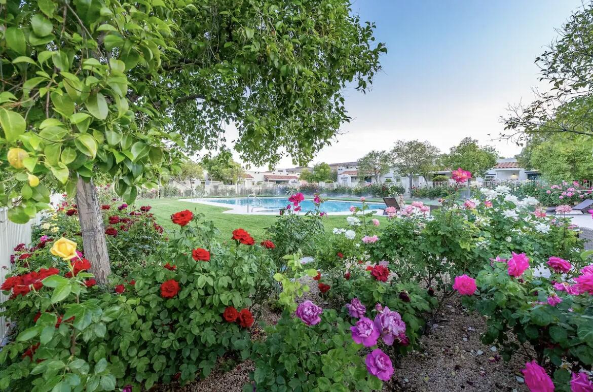 AMIRA AT GREEN VALLEY - Residential