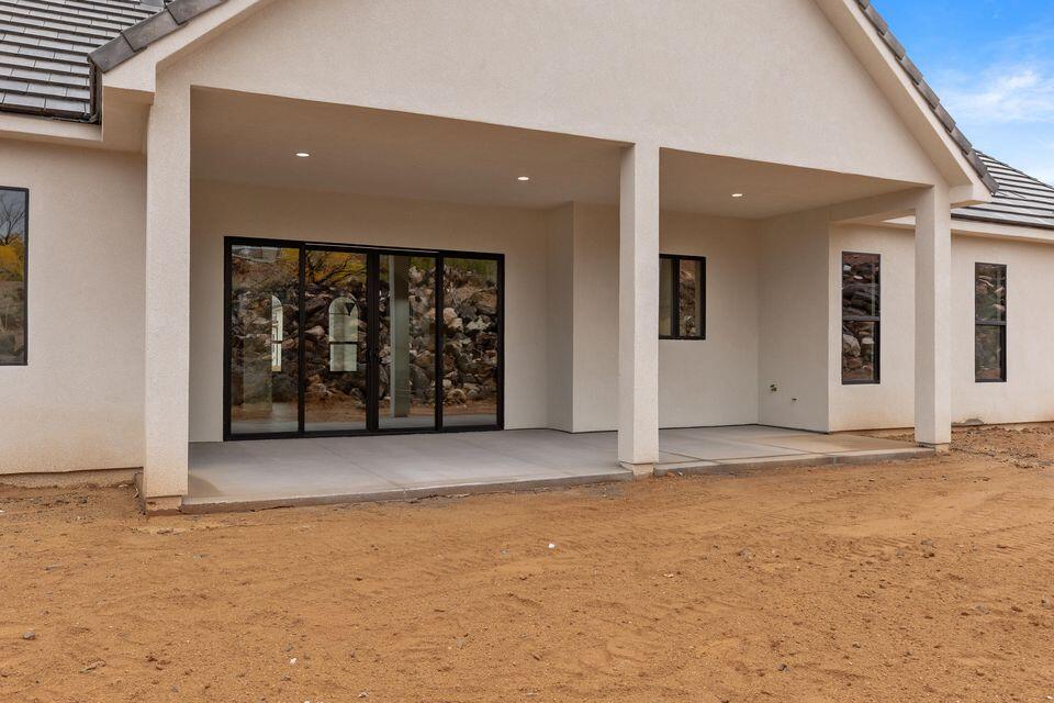 MOUNTAIN VIEW ESTATES - Residential