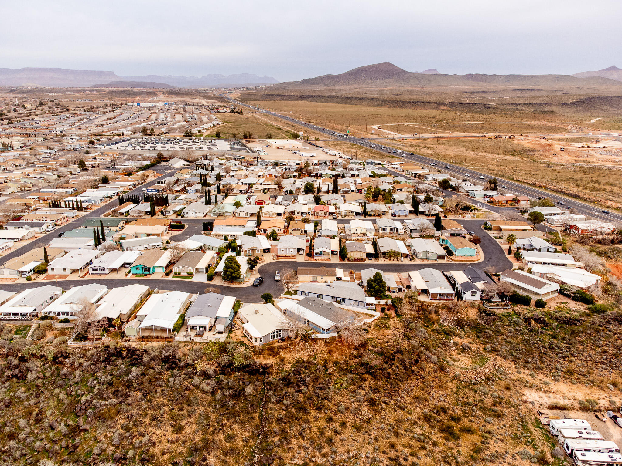 LAVA BLUFF MOBILE HOME PARK - Residential