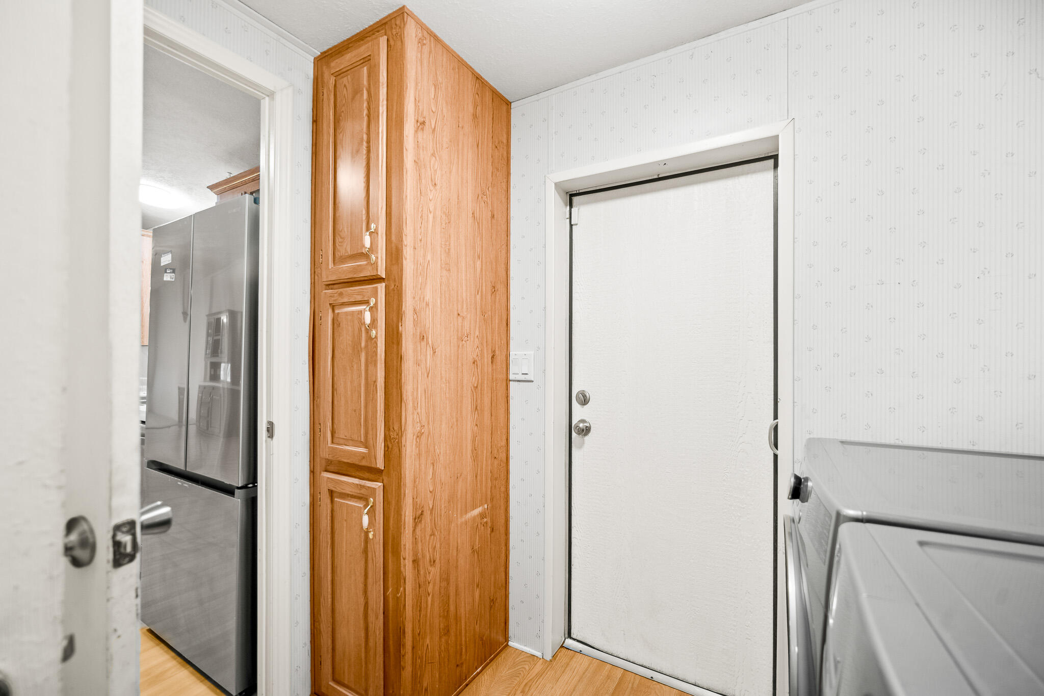 LAVA BLUFF MOBILE HOME PARK - Residential