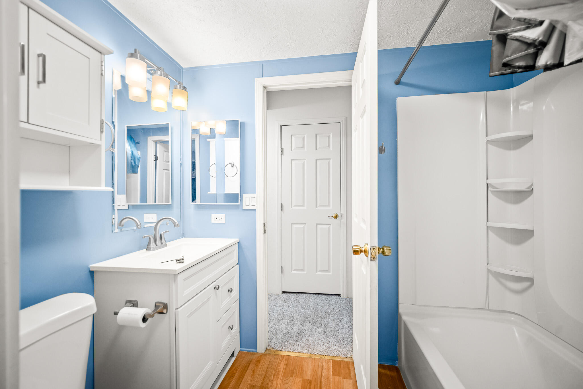 LAVA BLUFF MOBILE HOME PARK - Residential