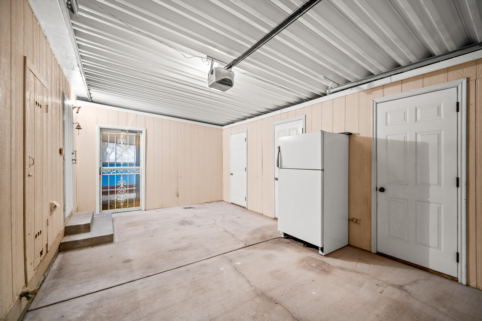 LAVA BLUFF MOBILE HOME PARK - Residential