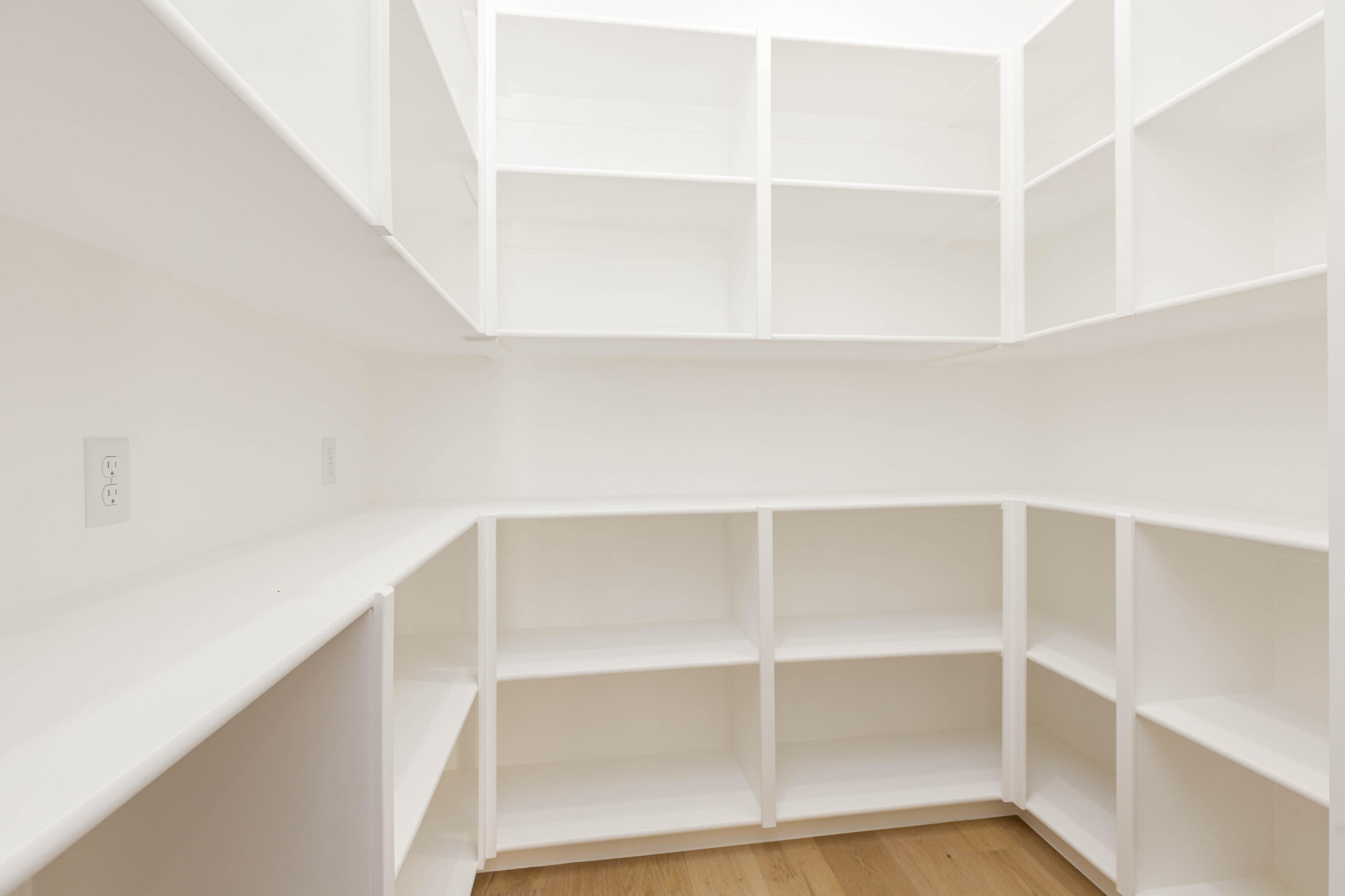 DESERT RESERVE - Residential