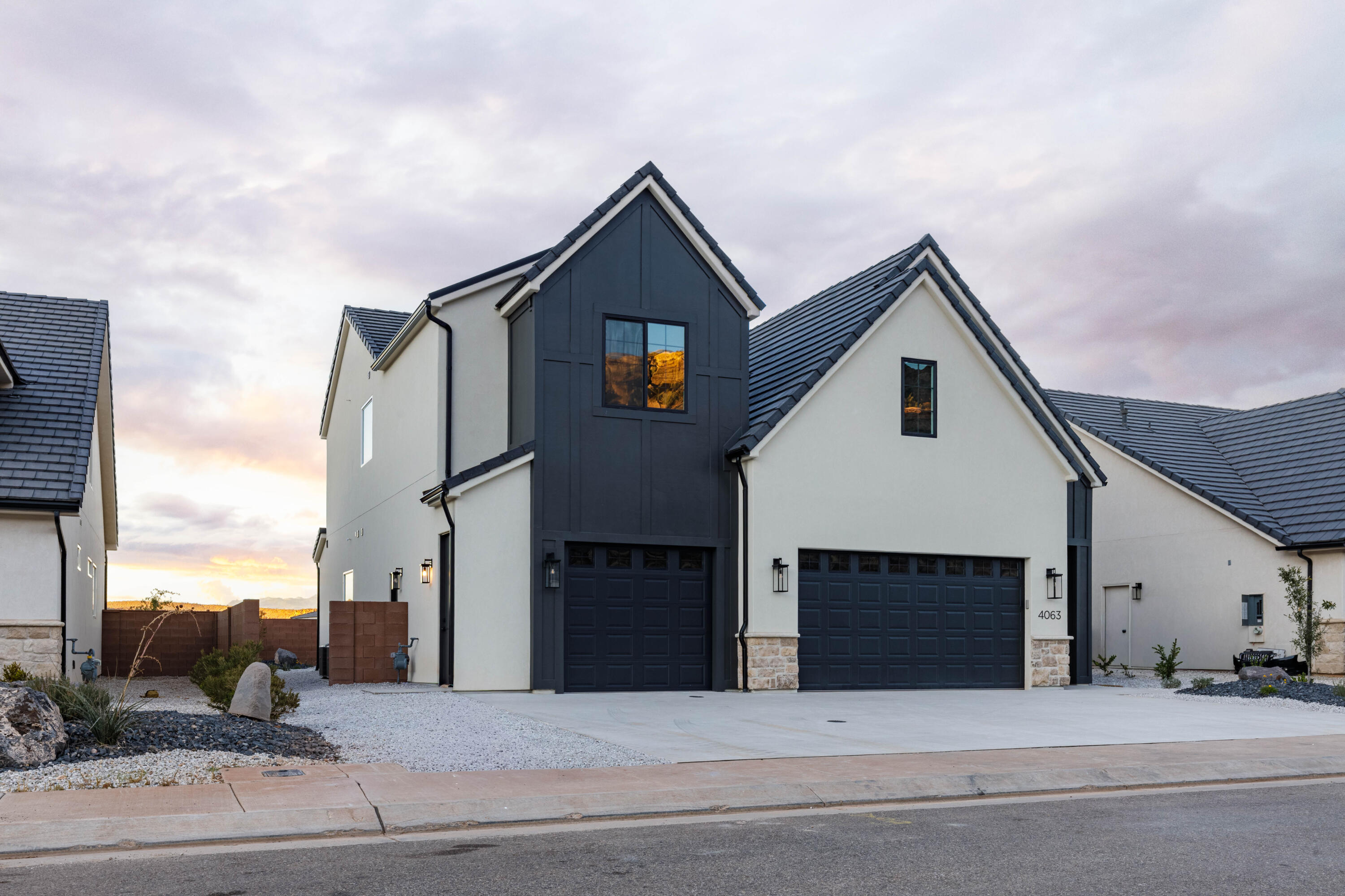 DESERT RESERVE - Residential