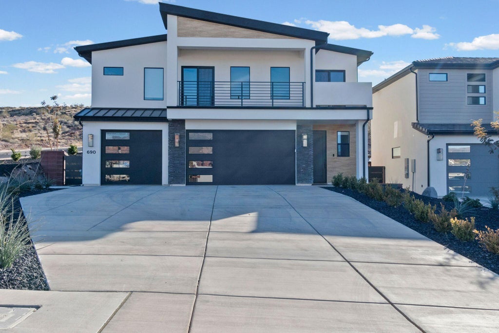 Photo of 690 E Desert Cactus DR, Washington, UT 84780 (MLS # 26-276293)