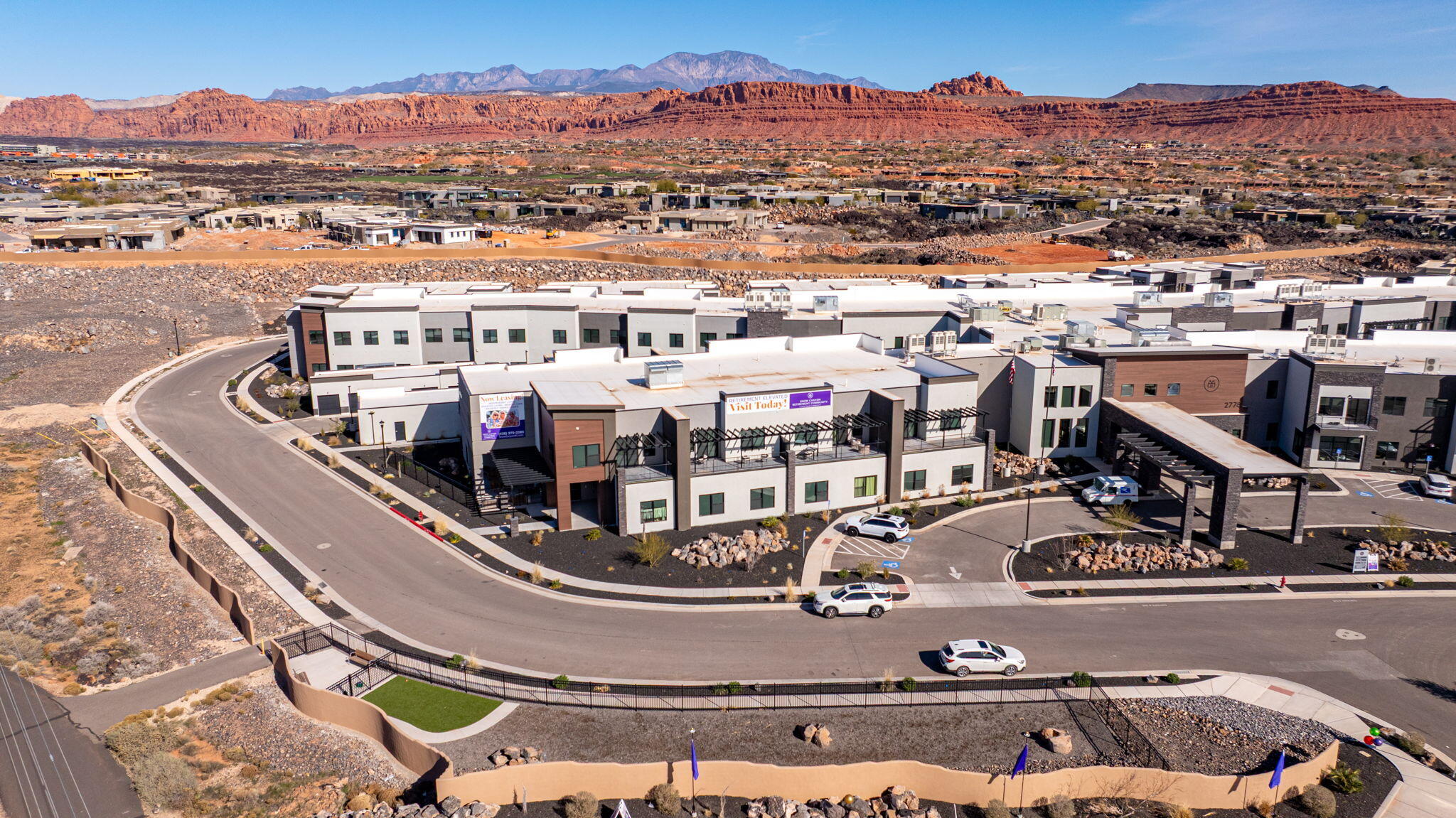 POINT AT SNOW CANYON - Residential