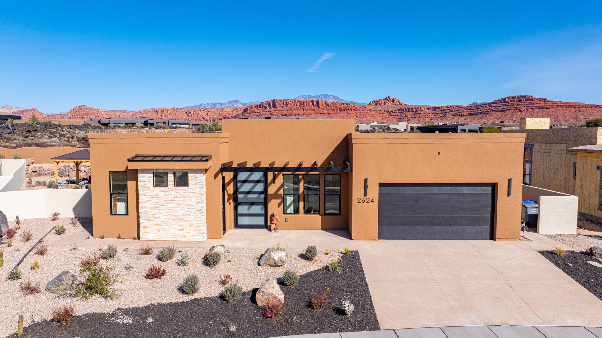 POINT AT SNOW CANYON - Residential