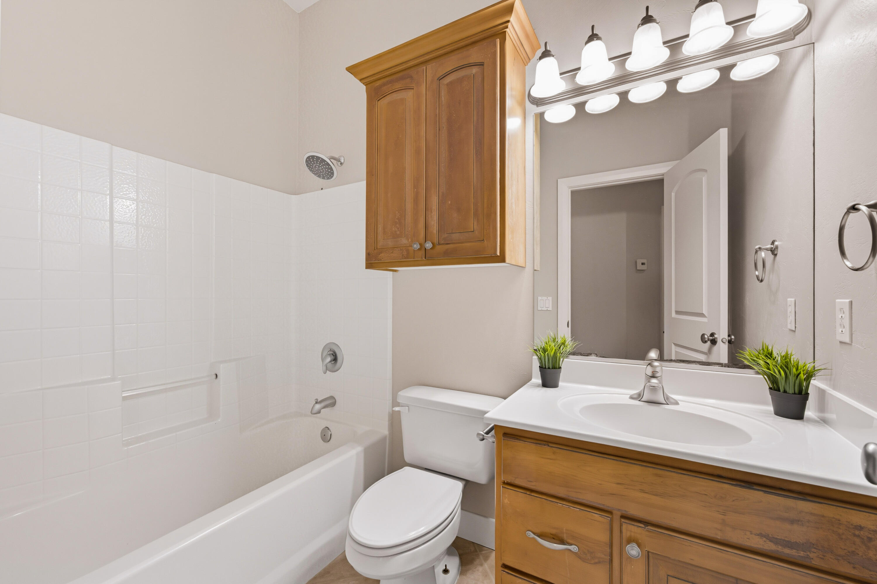 COUNTRYSIDE - Residential