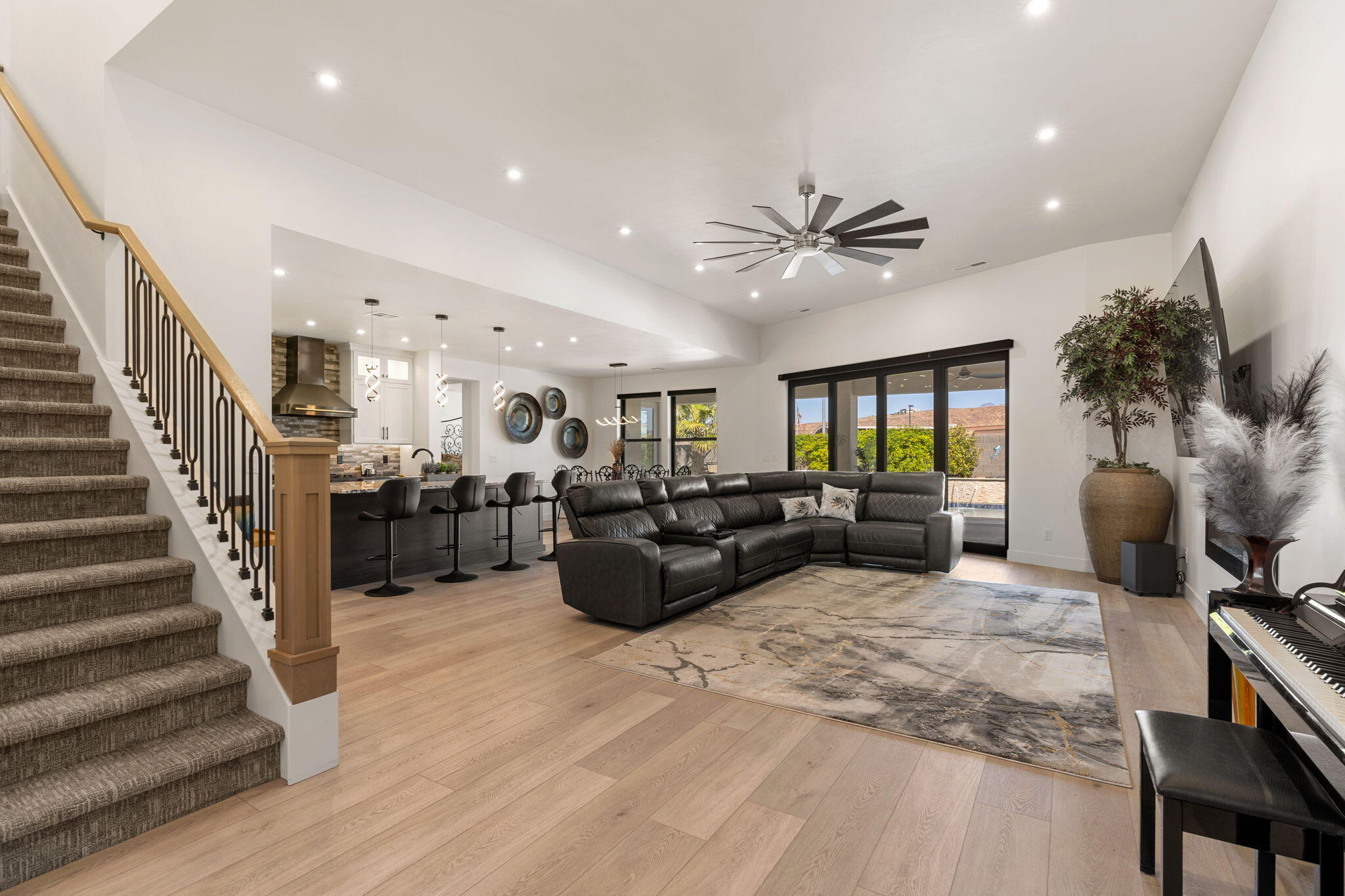 MAJESTIC FIELDS - Residential