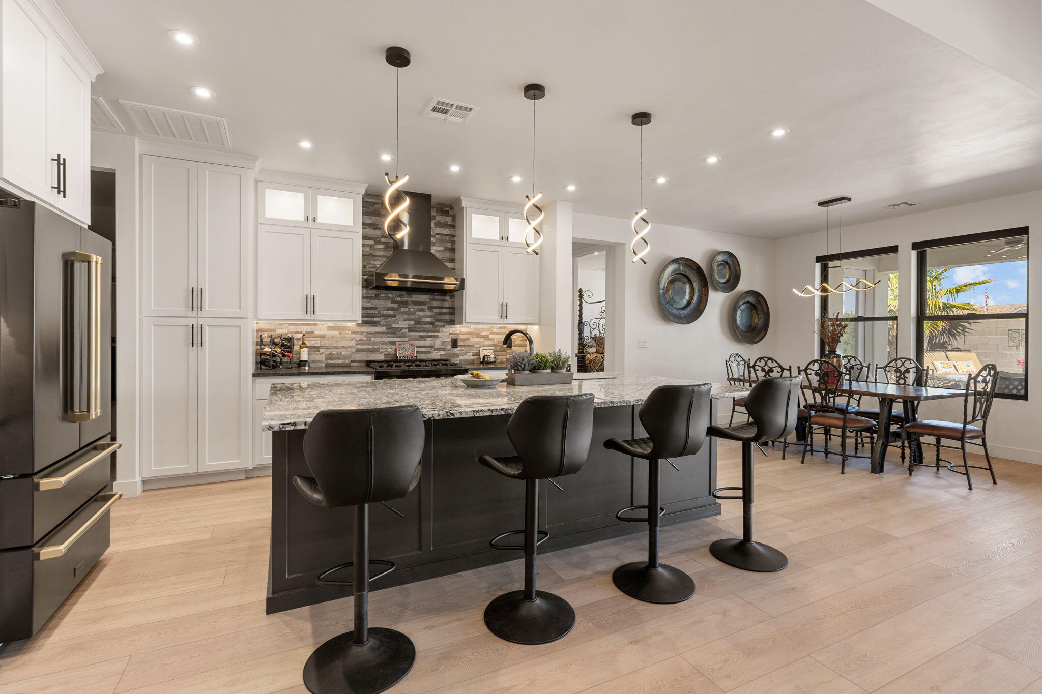 MAJESTIC FIELDS - Residential