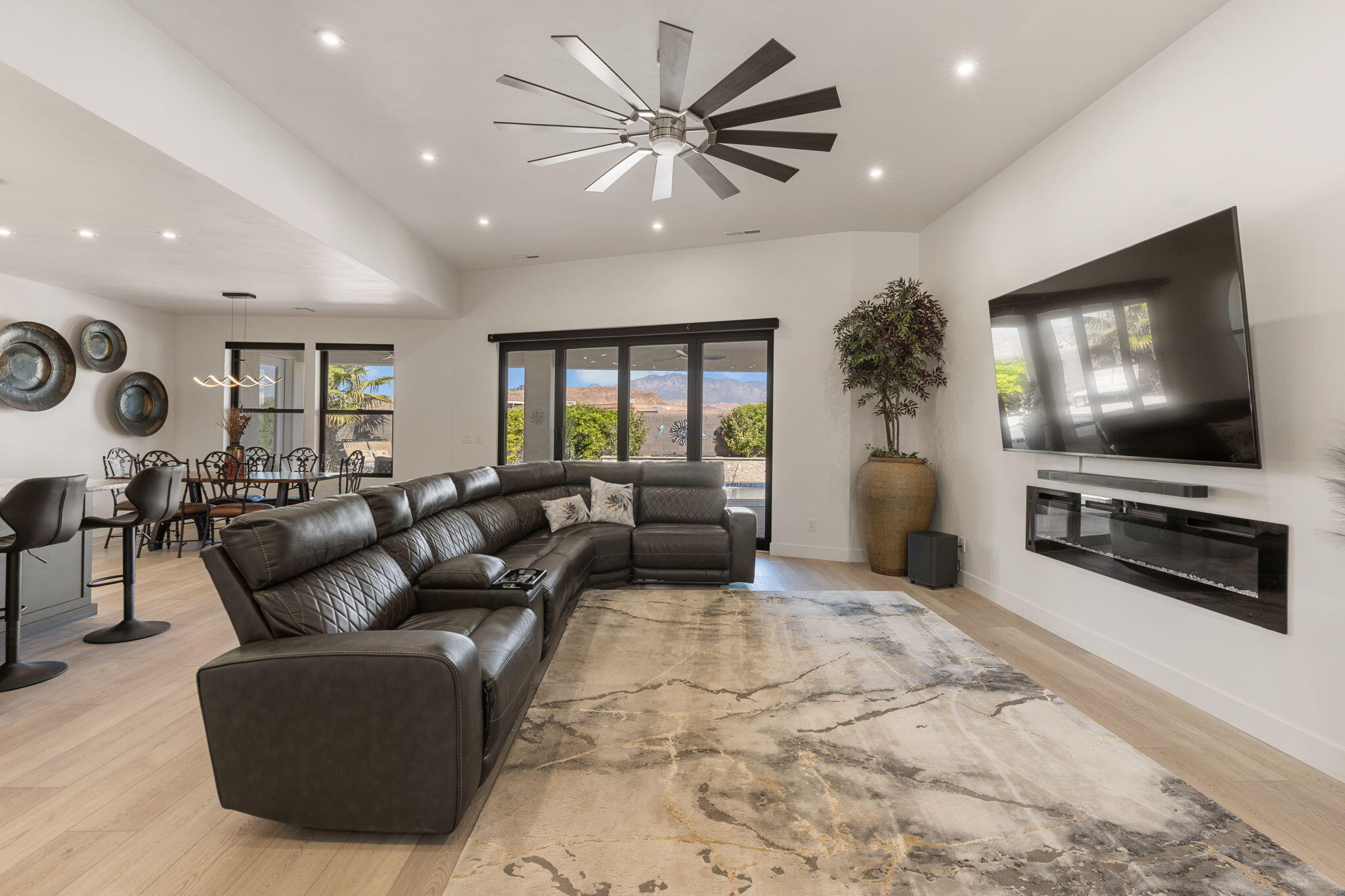 MAJESTIC FIELDS - Residential