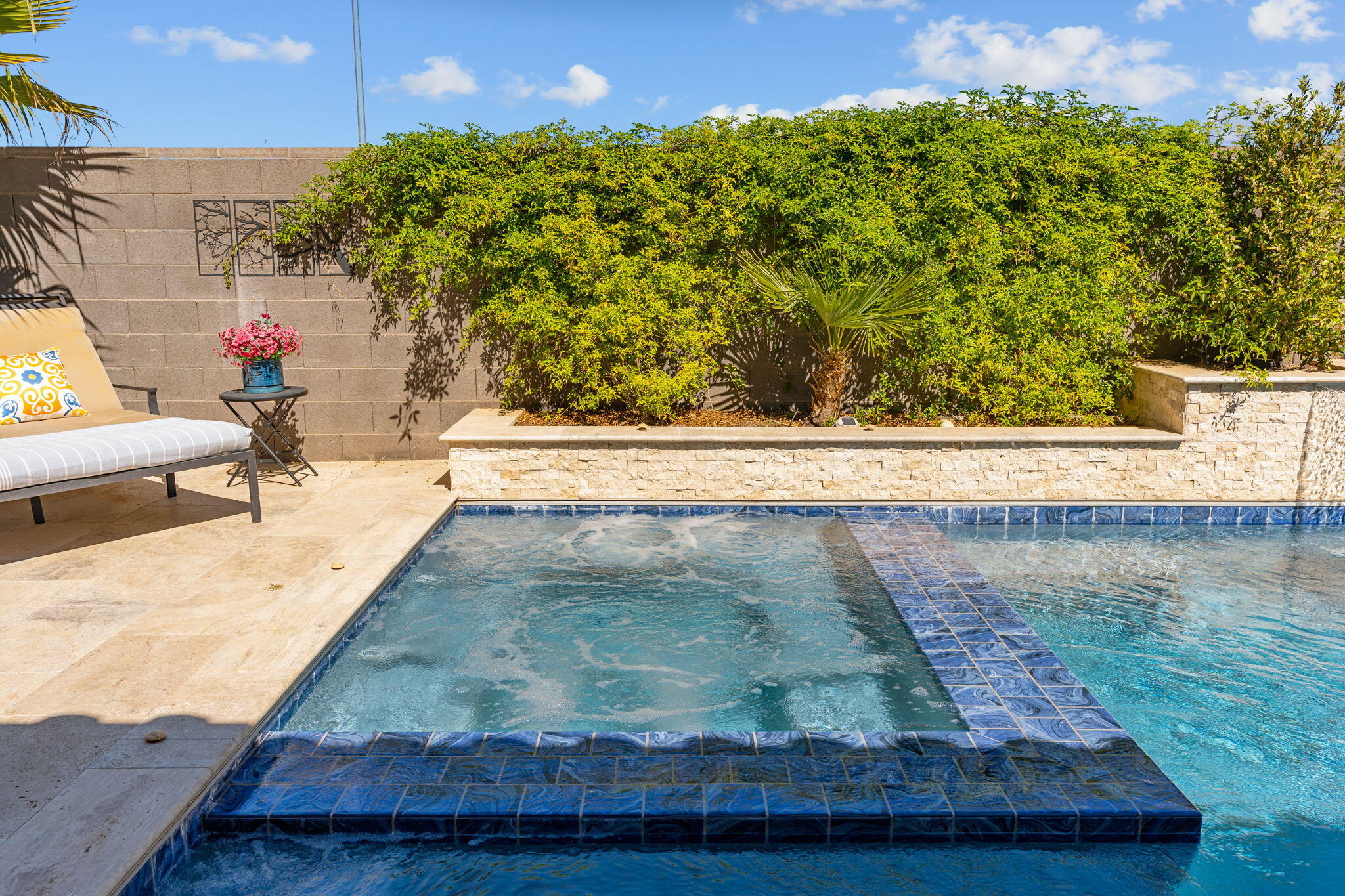 MAJESTIC FIELDS - Residential