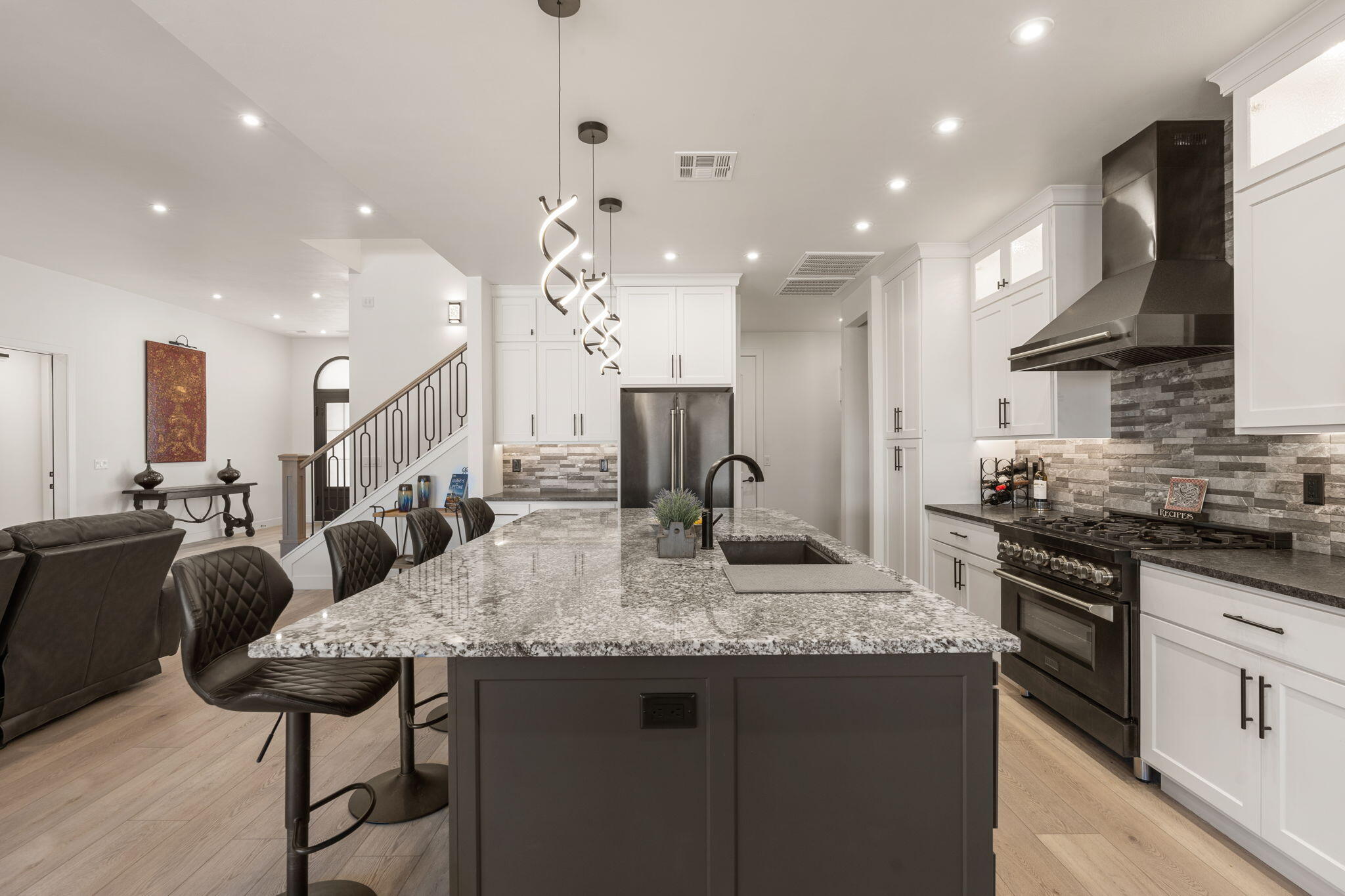 MAJESTIC FIELDS - Residential