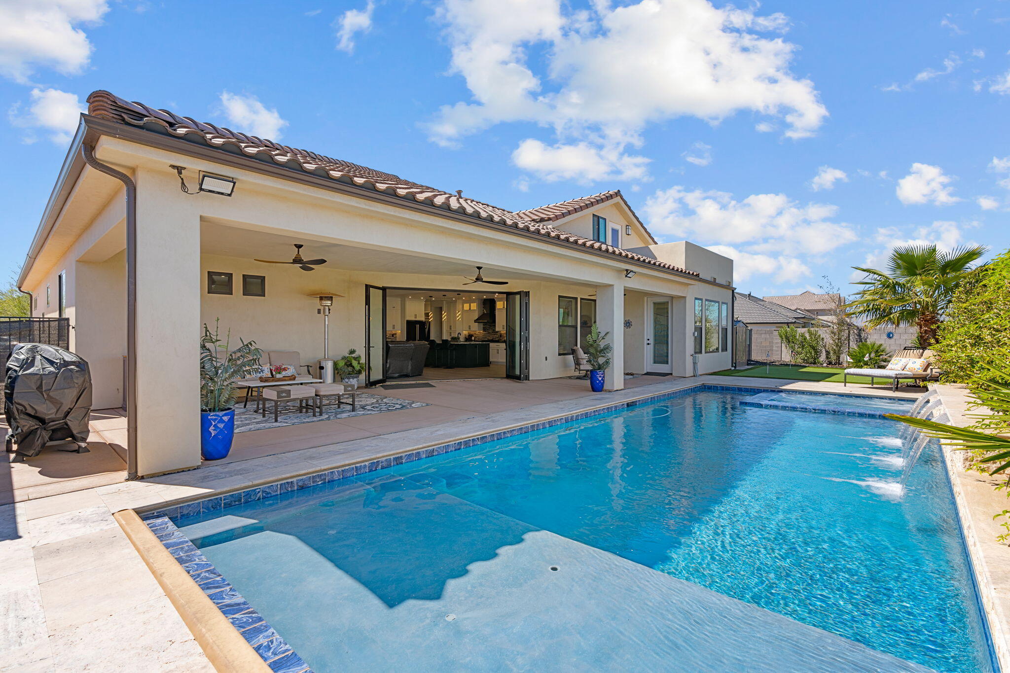 MAJESTIC FIELDS - Residential