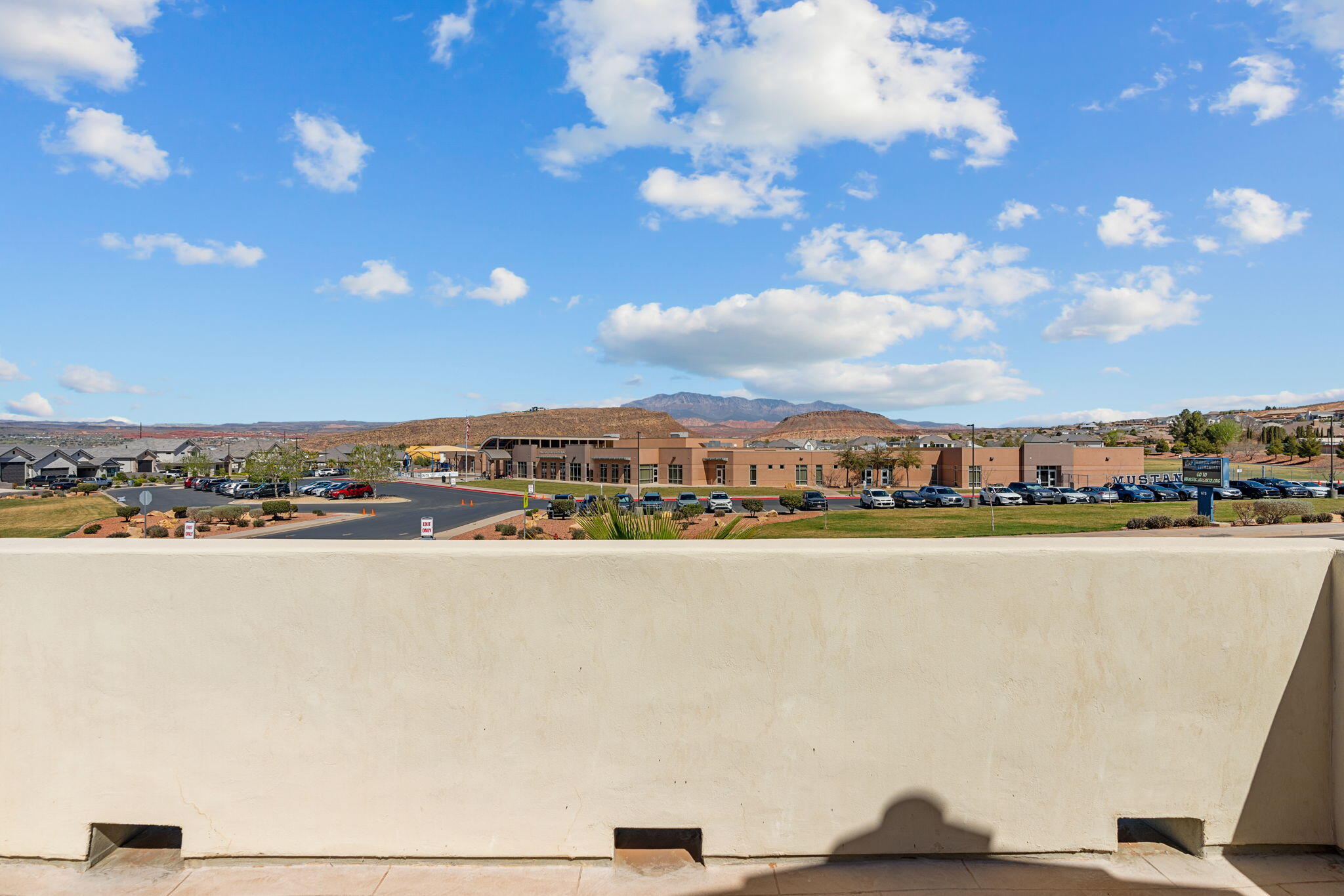 MAJESTIC FIELDS - Residential