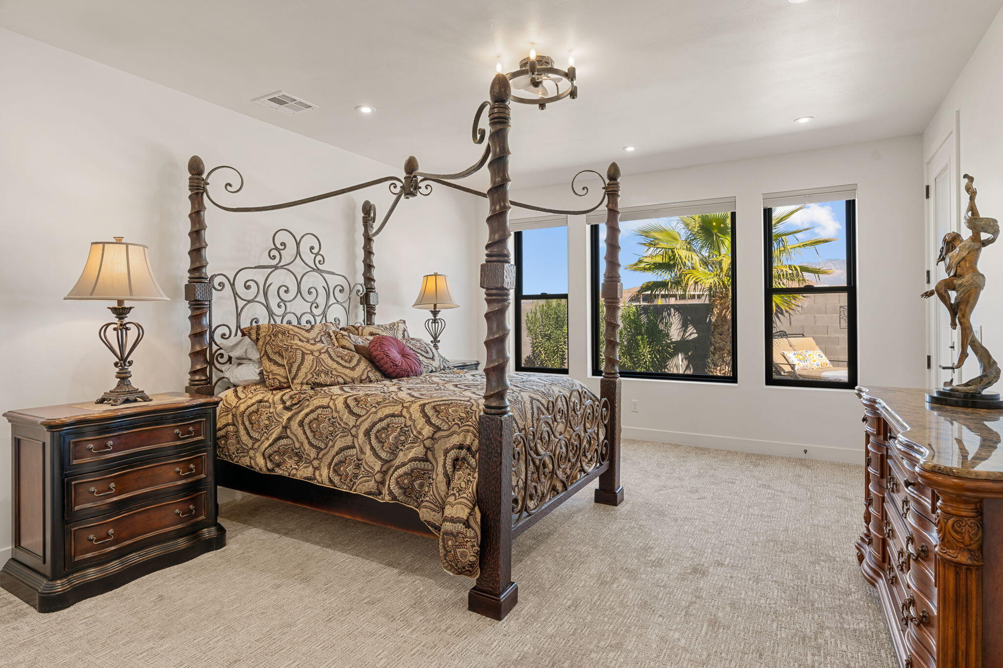 MAJESTIC FIELDS - Residential