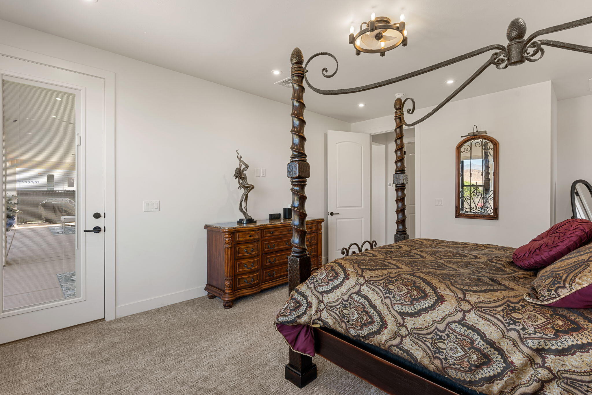 MAJESTIC FIELDS - Residential