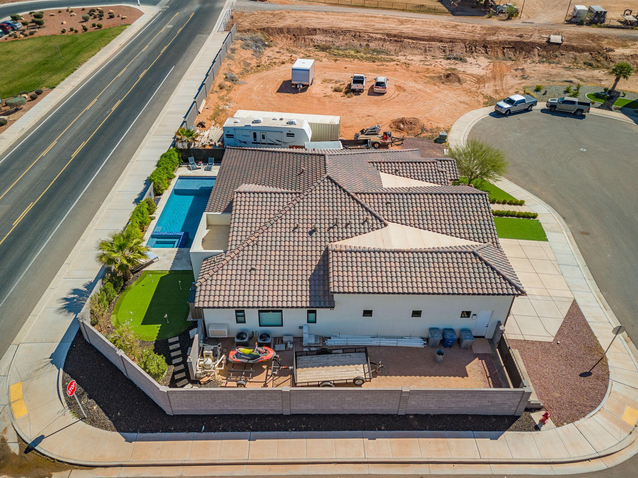 MAJESTIC FIELDS - Residential