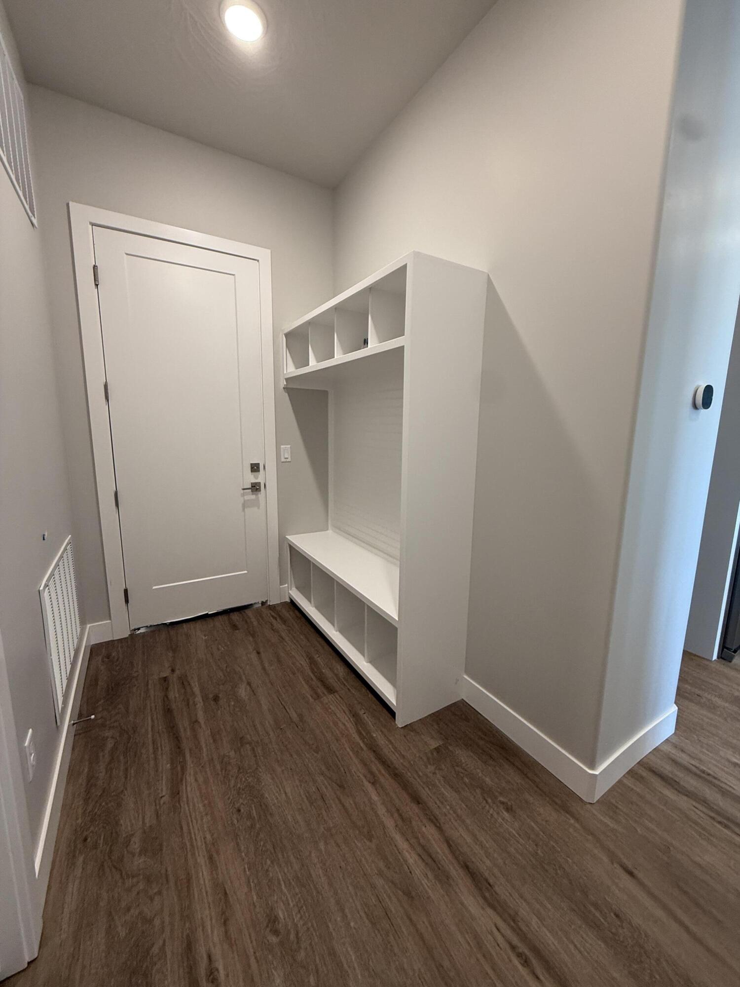 FRANKLIN FIELDS - Residential