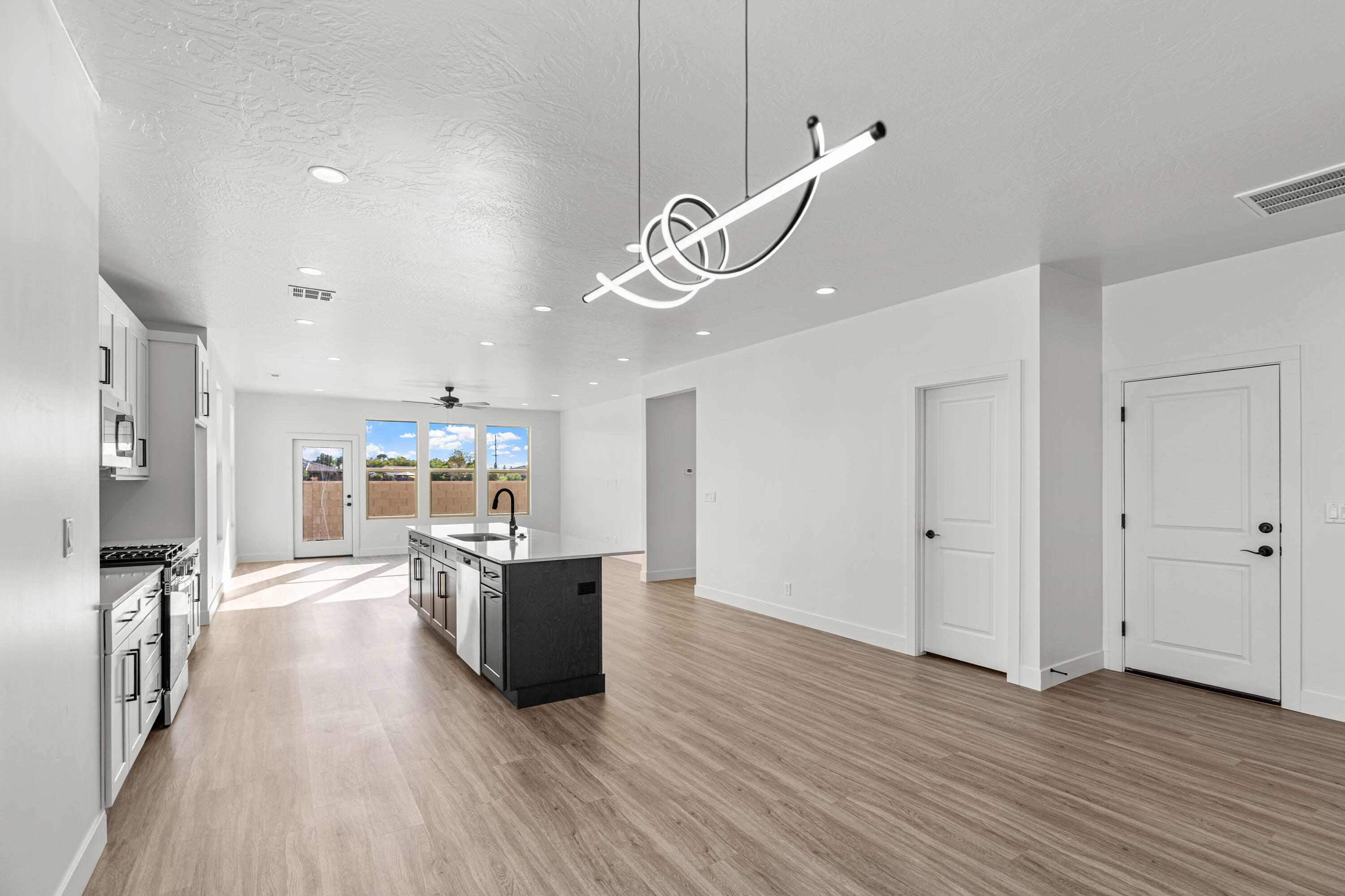 SANDS COVE - Residential