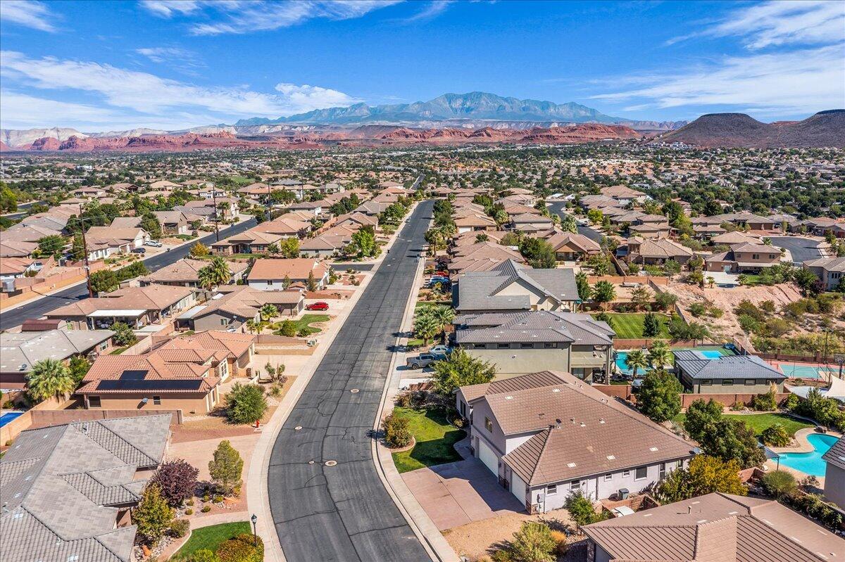 HIGHLANDS AT GREEN VALLEY - Residential