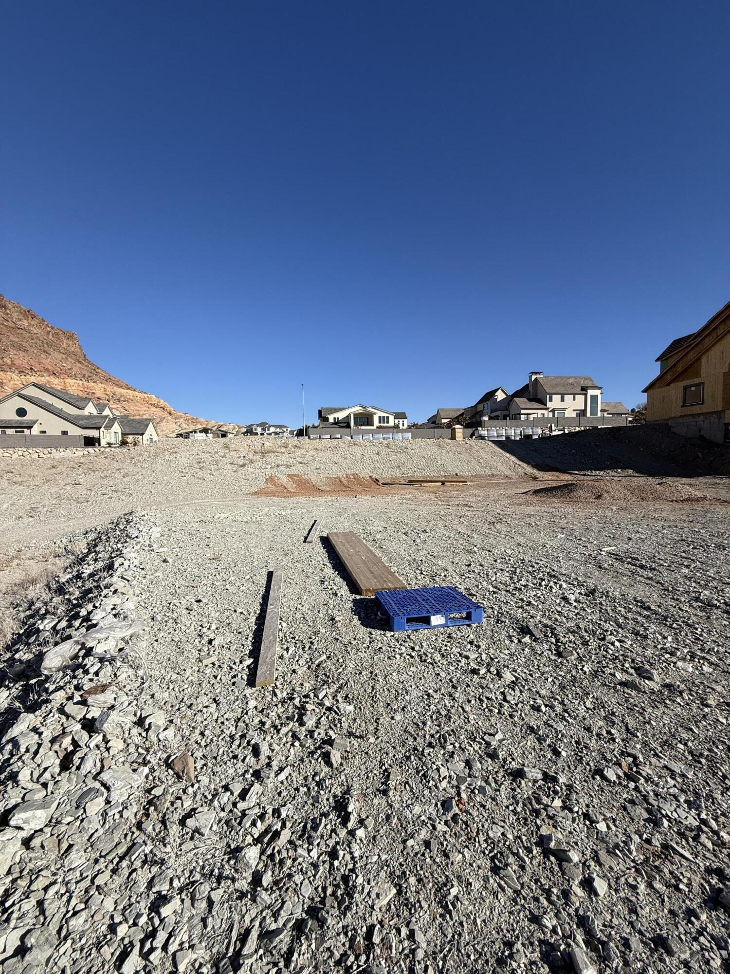 INDIAN KNOLLS - Land