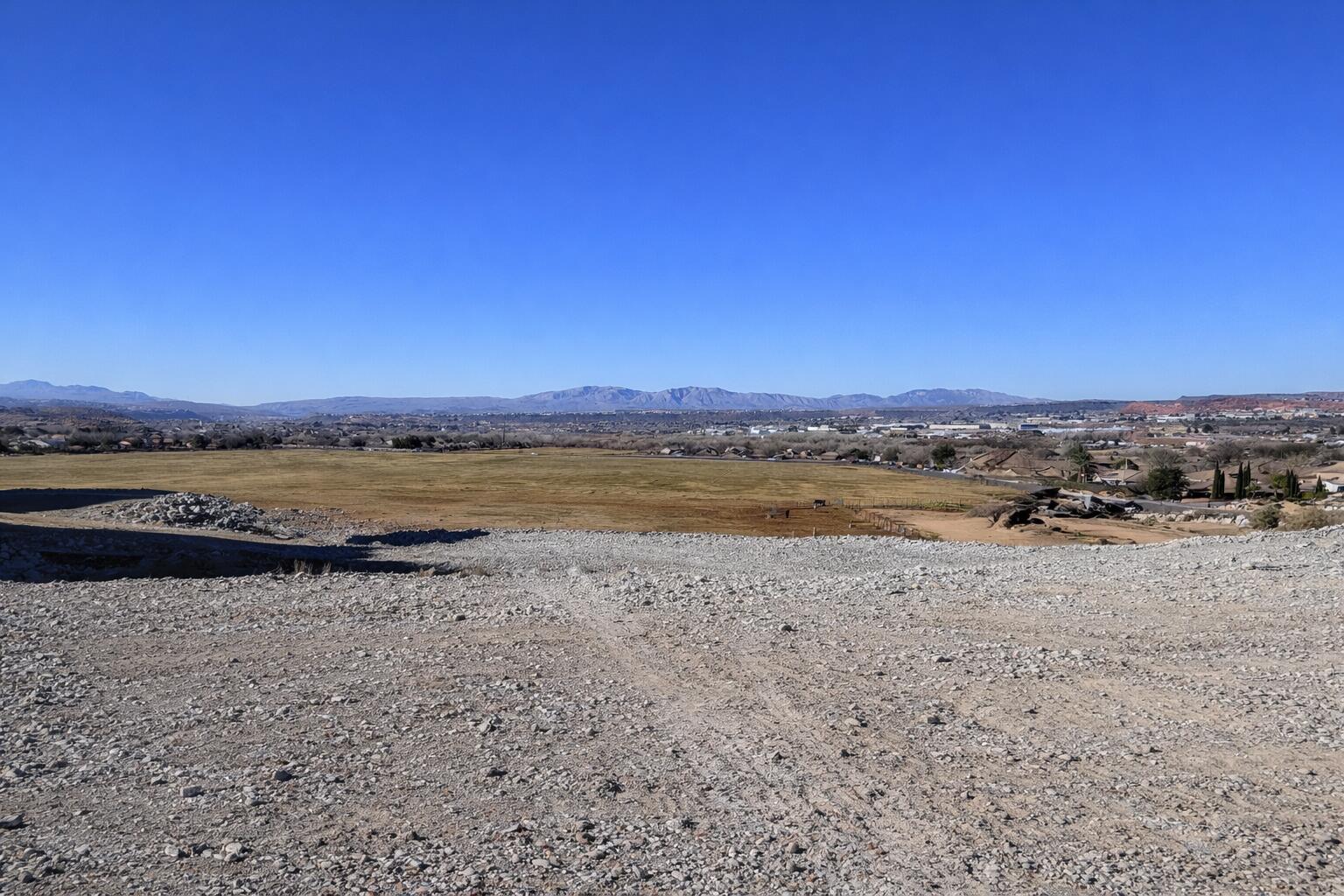 INDIAN KNOLLS - Land