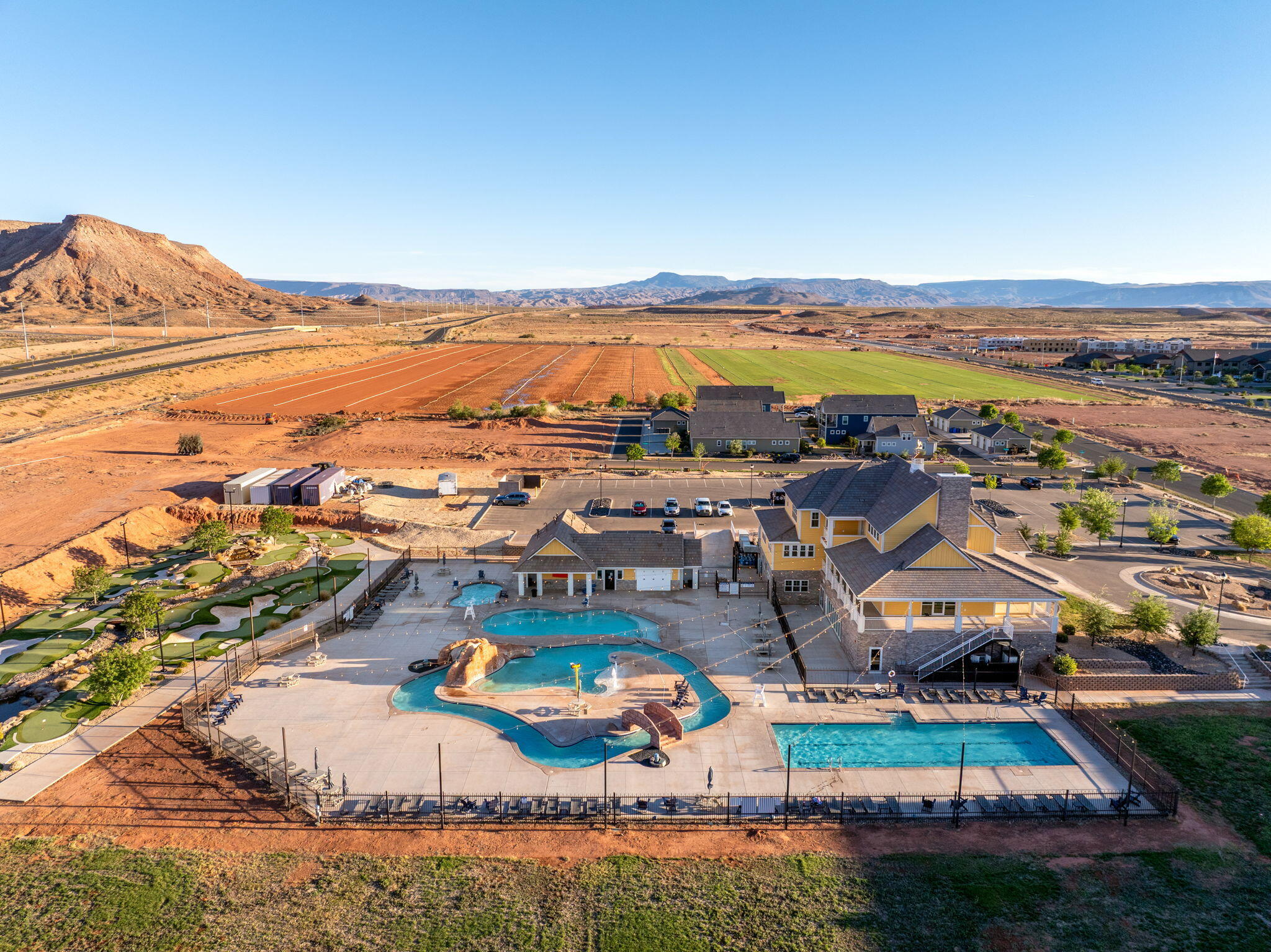 LAKESIDE STUCKI FARMS - Residential