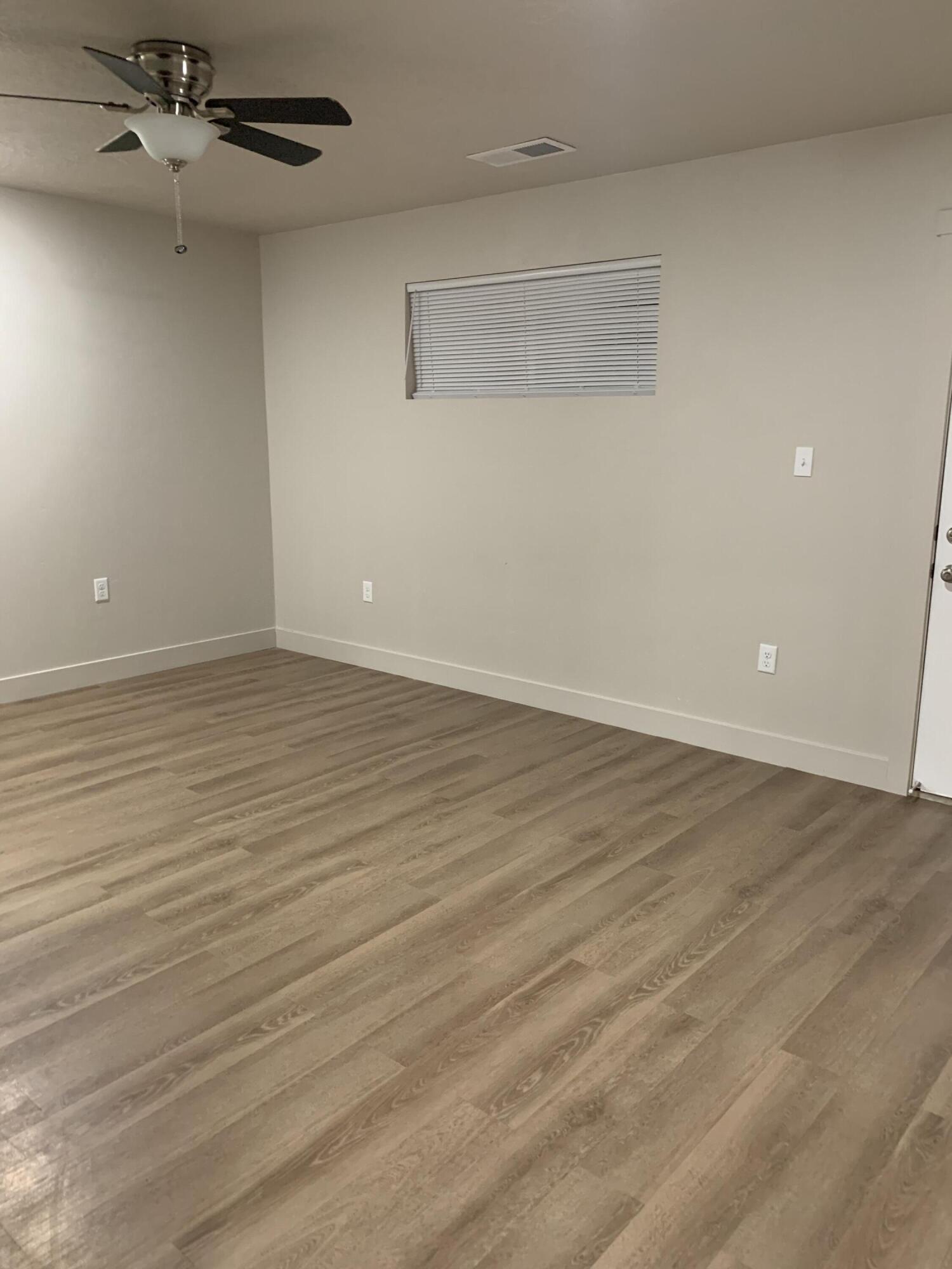 ENTERPRISE TOWNSITE - Residential Income