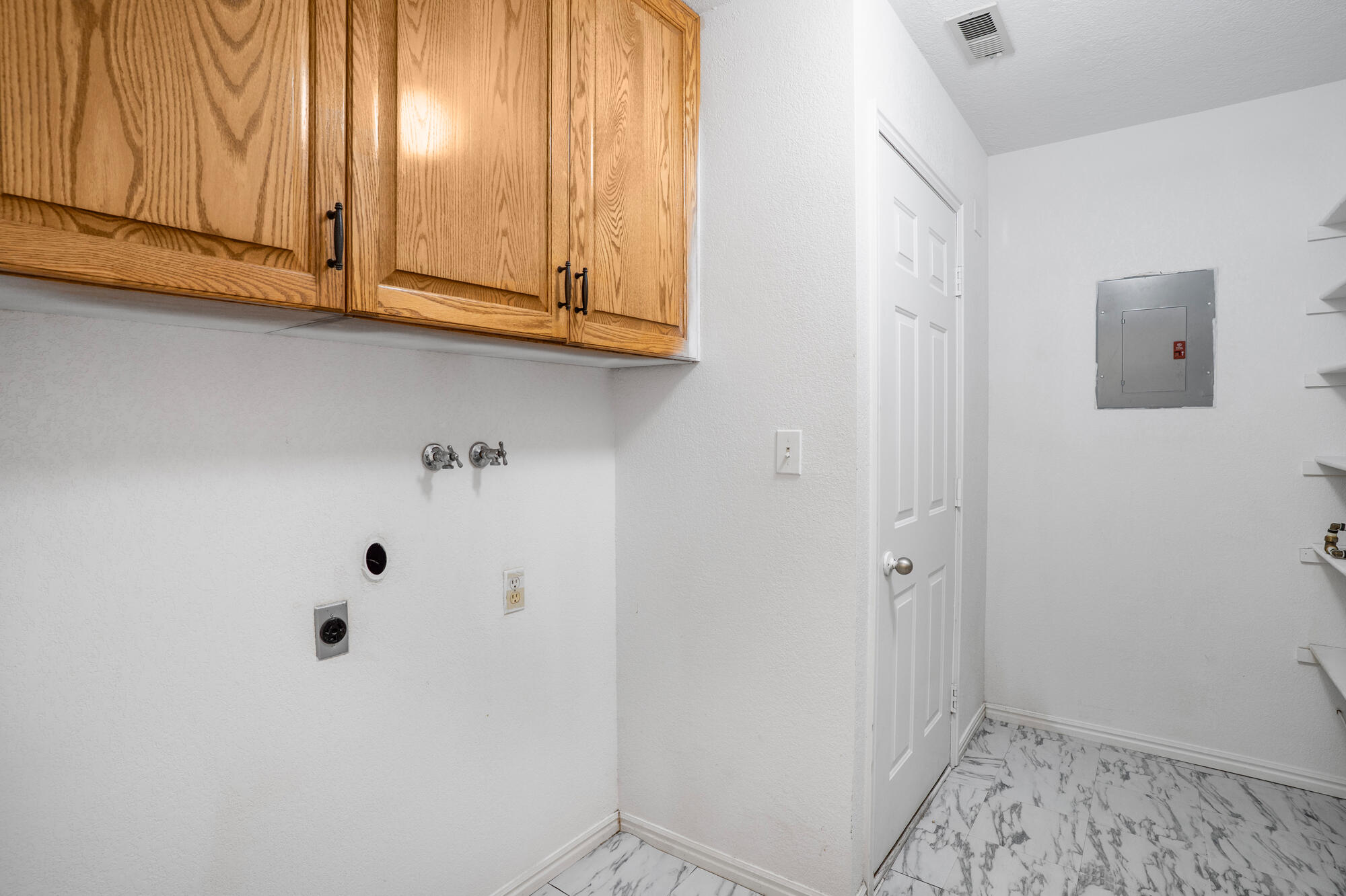 COTTONWOOD TOWNHOMES - Residential