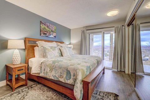 Tiny photo for 1845 W Canyon View DR 111 #111, Saint George, UT 84770 (MLS # 26-276062)