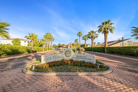 Tiny photo for 1845 W Canyon View DR 111 #111, Saint George, UT 84770 (MLS # 26-276062)