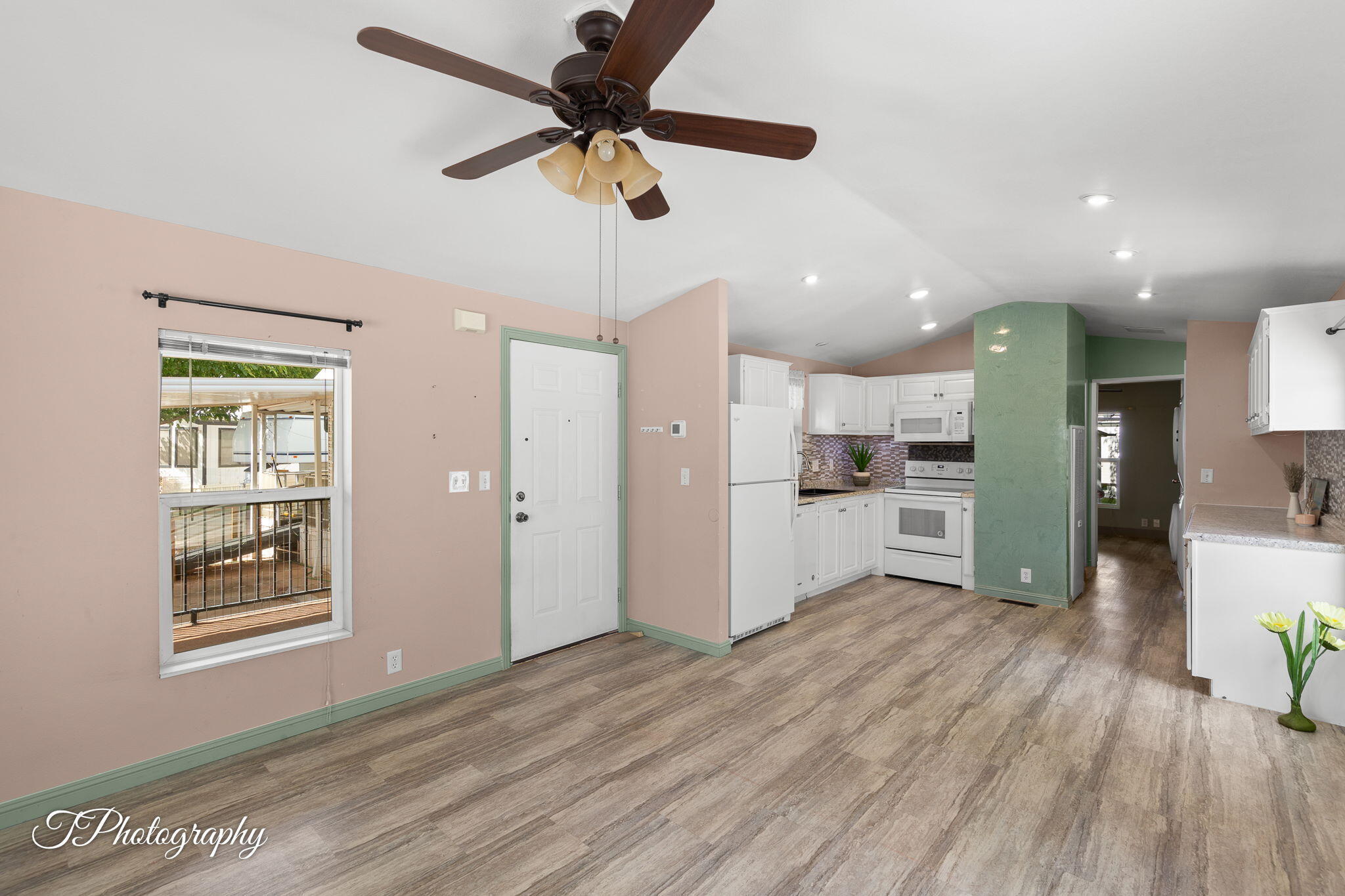 WORLDWIDE SUN RESORT - Residential