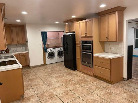 Tiny photo for 1112 Tamarisk DR, Saint George, UT 84790 (MLS # 26-270887)