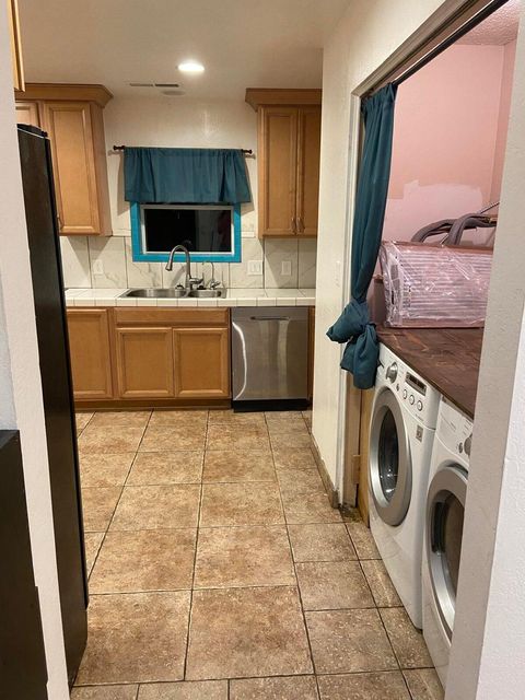 Tiny photo for 1112 Tamarisk DR, Saint George, UT 84790 (MLS # 26-270887)