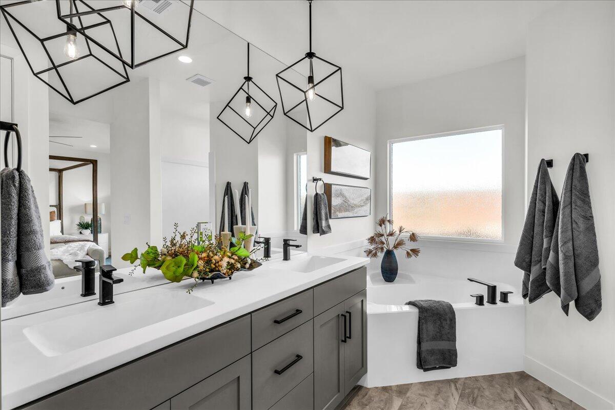 DESERT TALUS - Residential