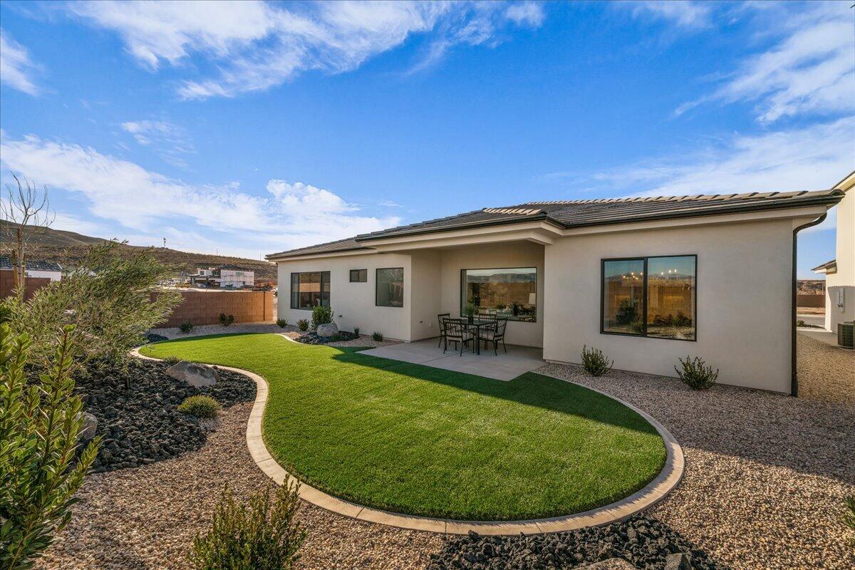 DESERT TALUS - Residential