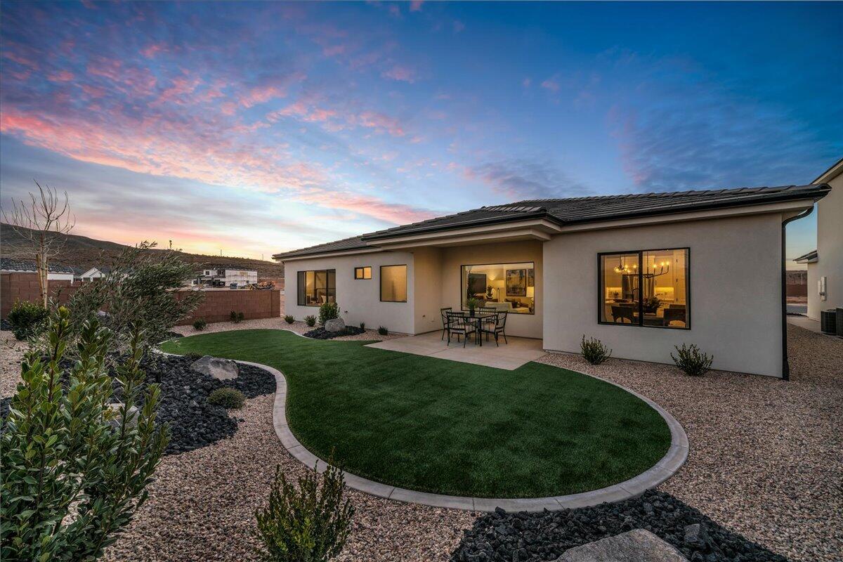 DESERT TALUS - Residential