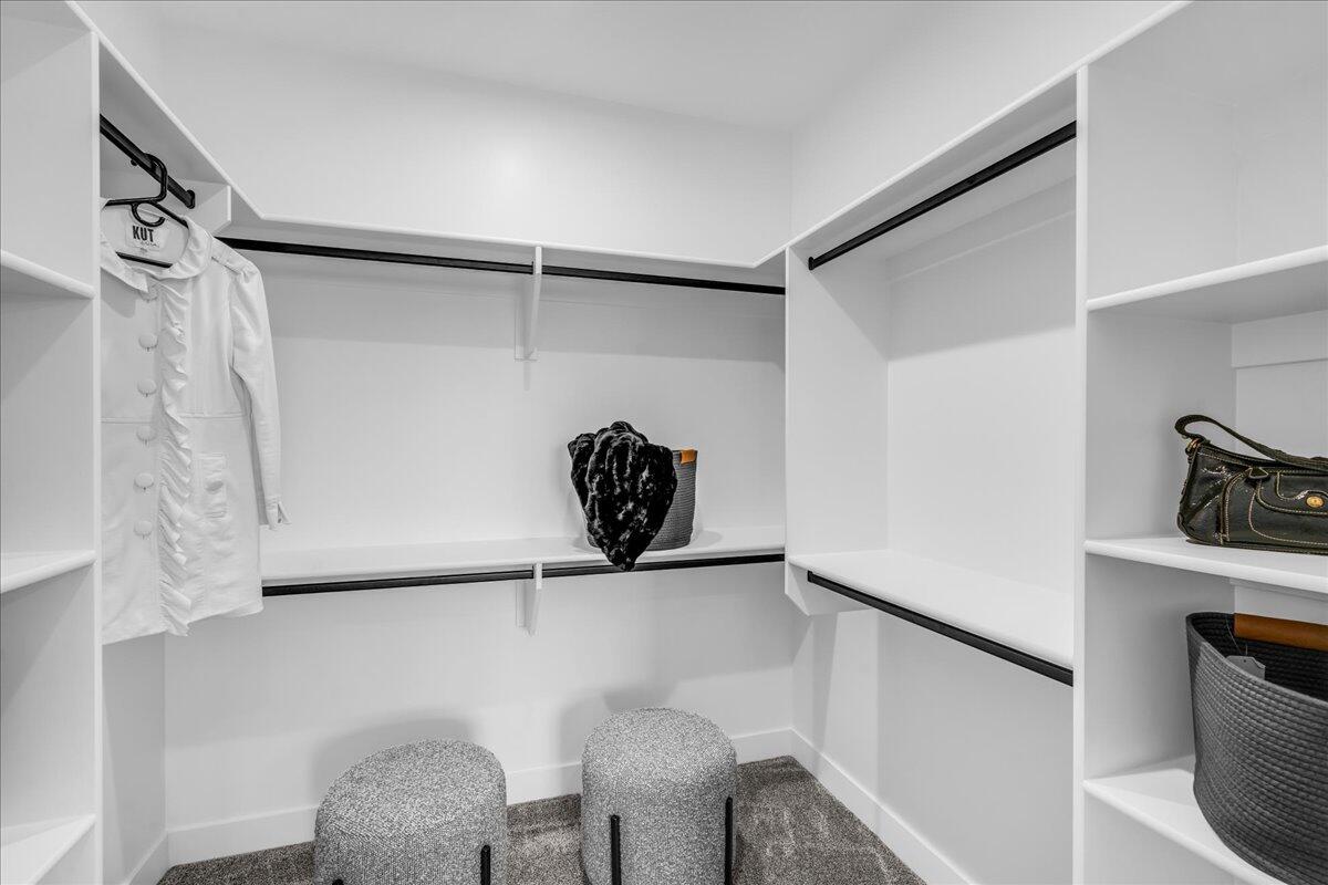 DESERT TALUS - Residential