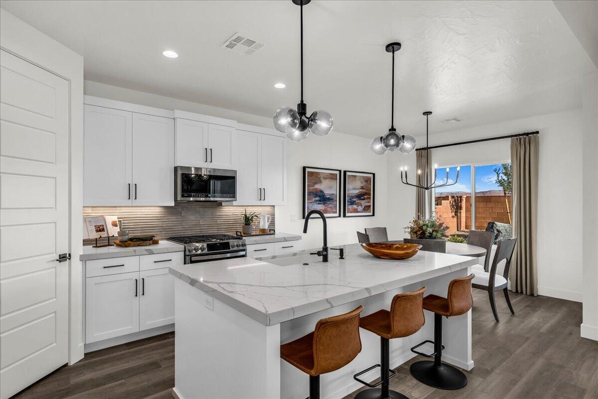 DESERT TALUS - Residential