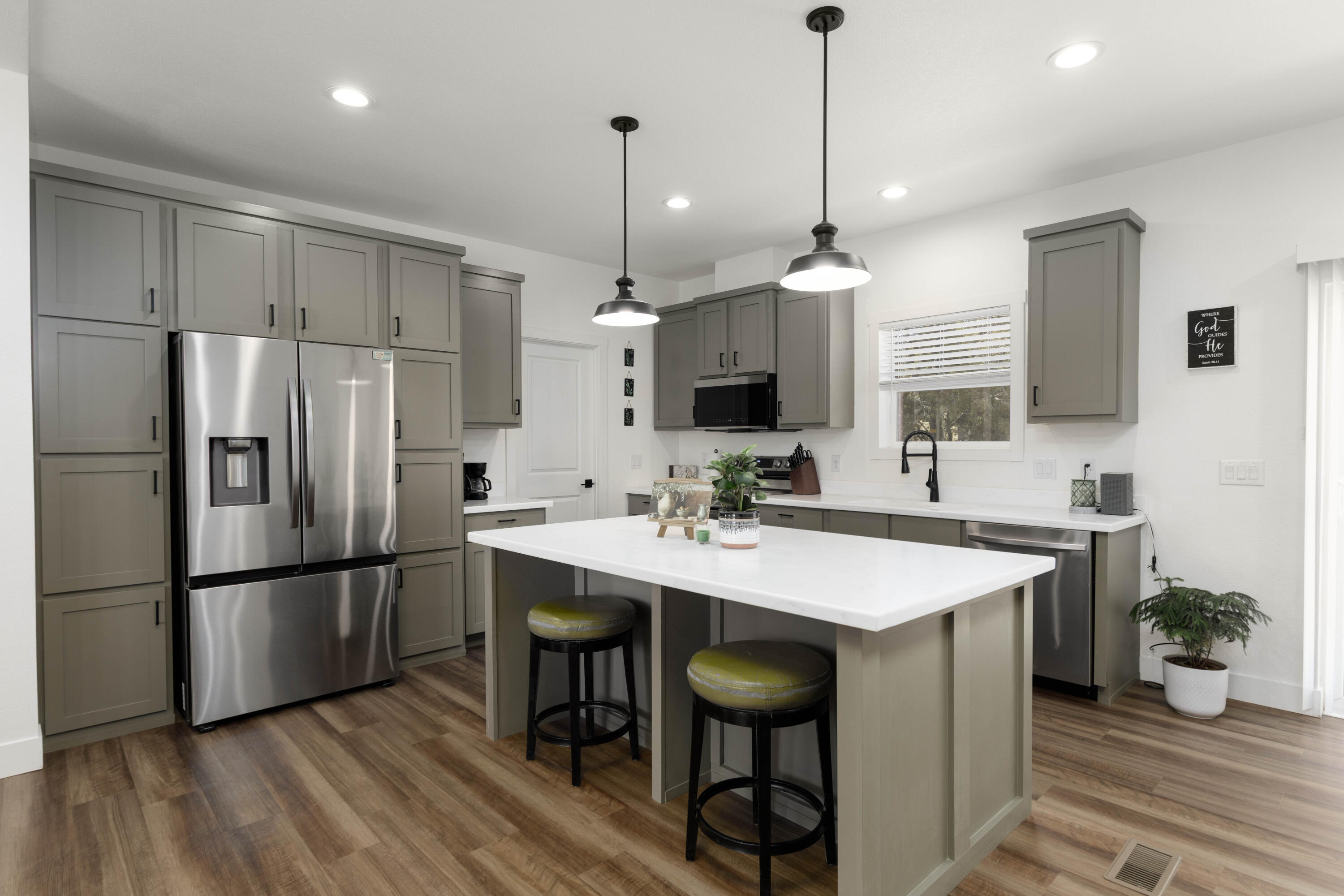 DIXIE DEER ESTATES - Residential