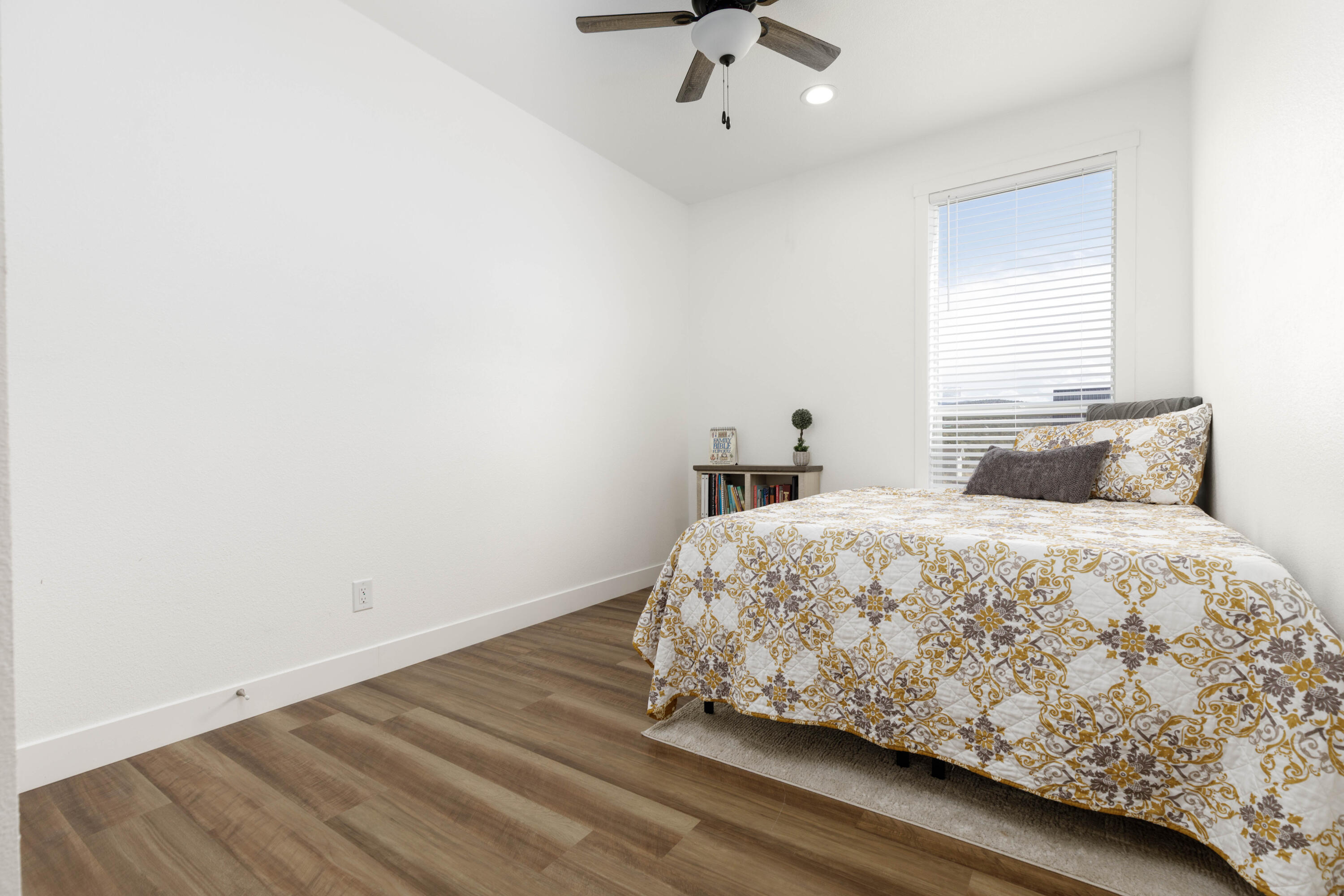 DIXIE DEER ESTATES - Residential