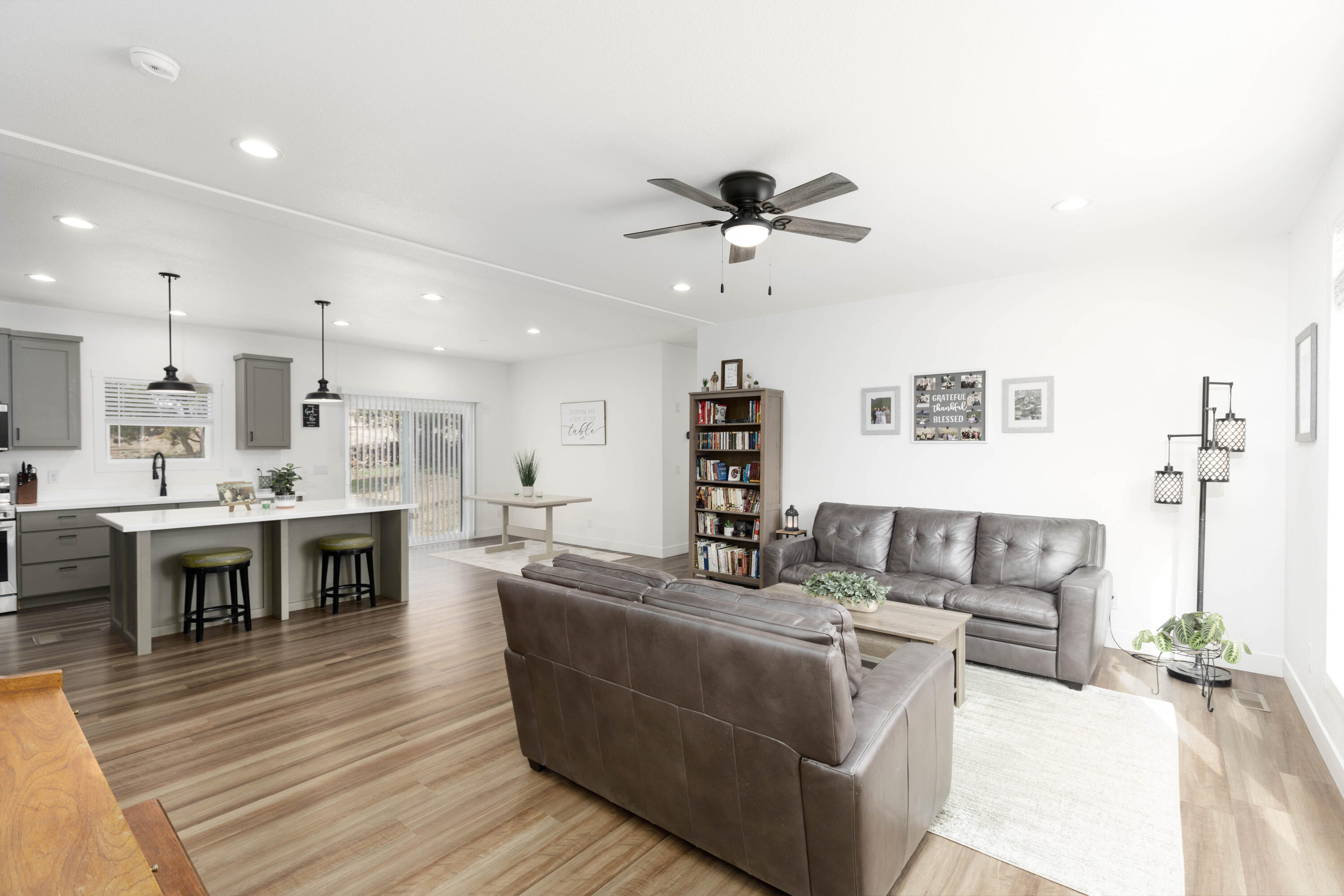 DIXIE DEER ESTATES - Residential