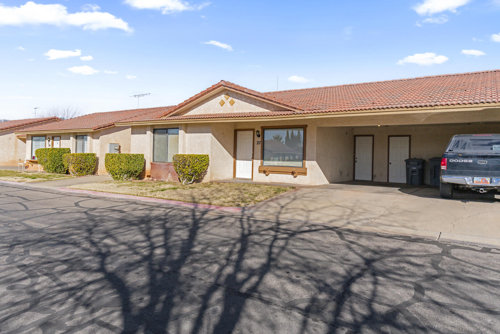SPANISH PALMS TOWNHOMES - Residential