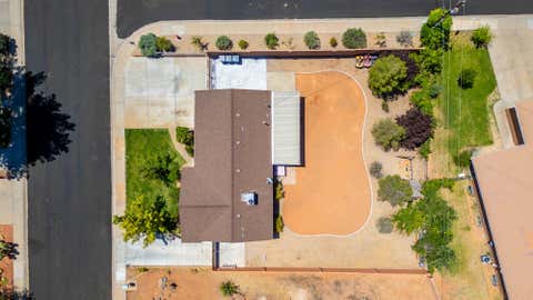 Tiny photo for 2524 EL VISTA DR, Santa Clara, UT 84765 (MLS # 26-273335)