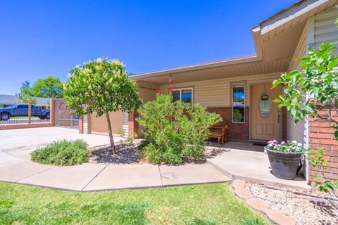 Tiny photo for 2524 EL VISTA DR, Santa Clara, UT 84765 (MLS # 26-273335)