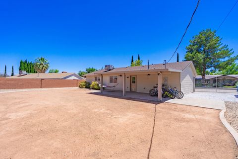 Tiny photo for 2524 EL VISTA DR, Santa Clara, UT 84765 (MLS # 26-273335)