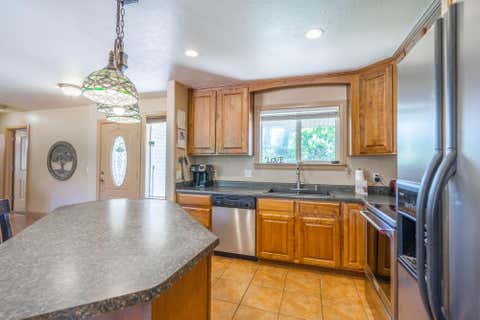 Tiny photo for 2524 EL VISTA DR, Santa Clara, UT 84765 (MLS # 26-273335)